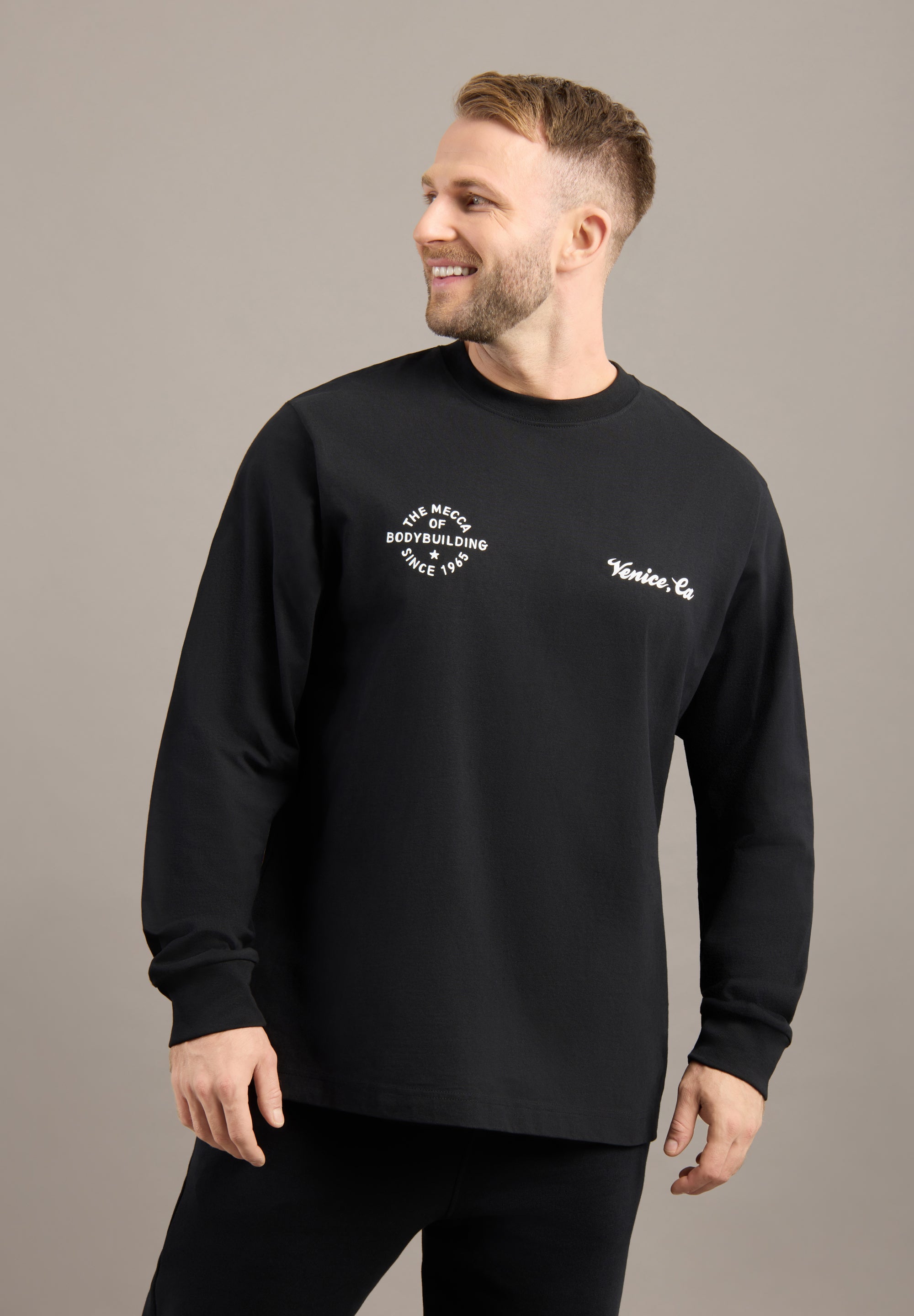 Gold's Gym® Unisex The Mecca Long-Sleeved T-Shirt – Gold's Gym