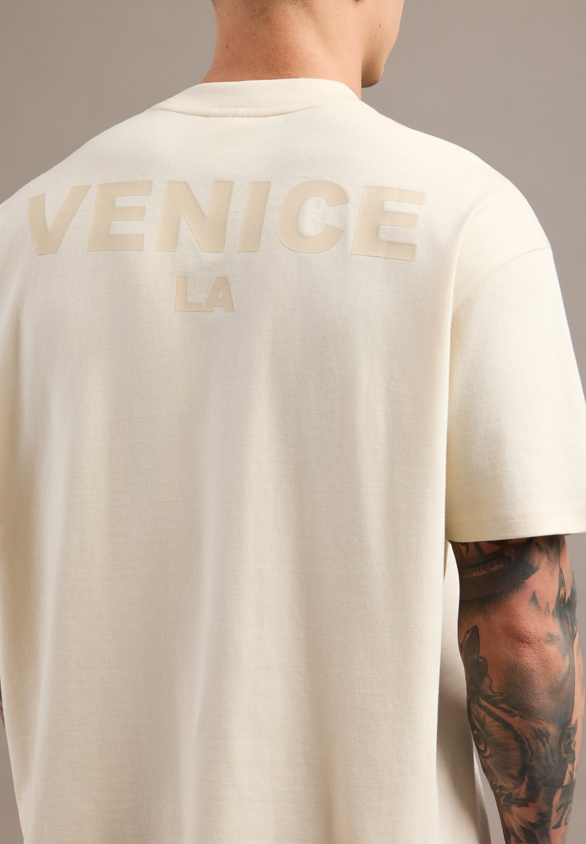 Gold's Gym® - Venice Unisex Oversized T-Shirt