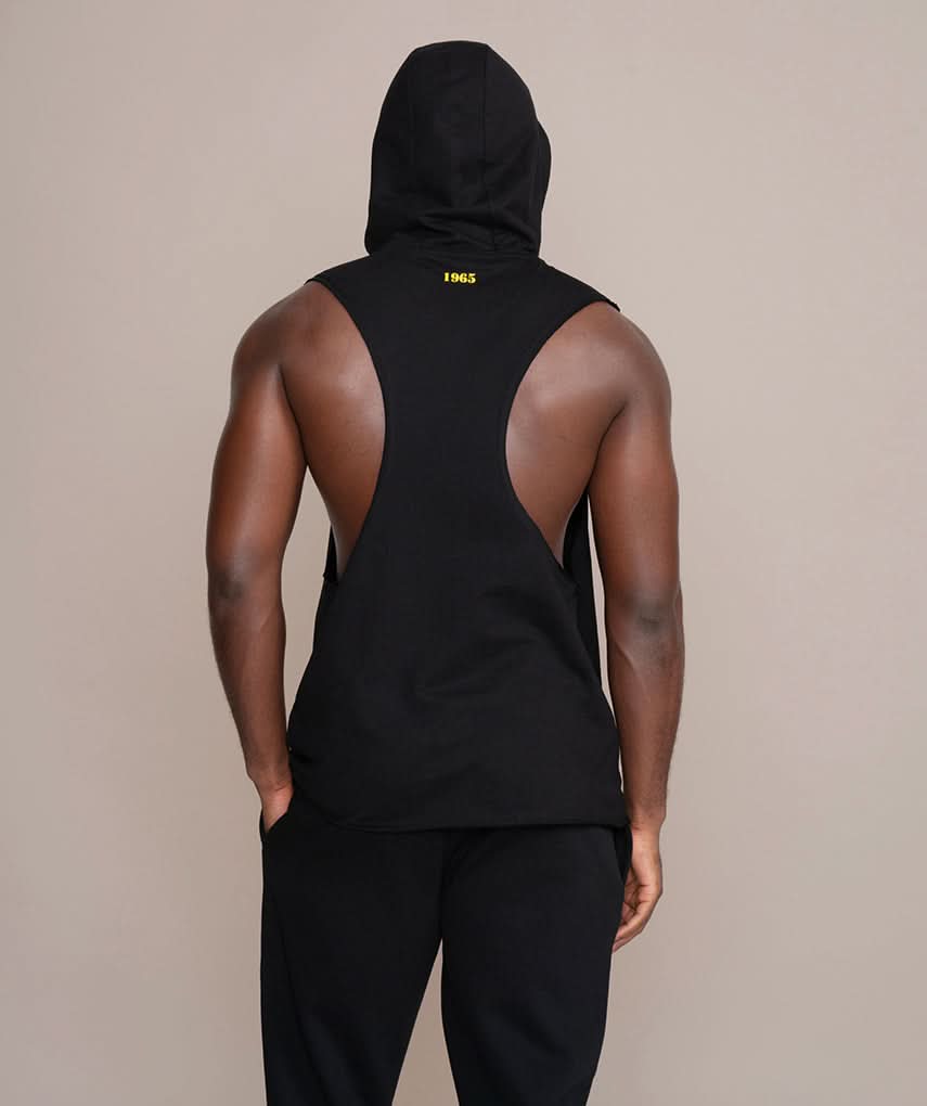 golds gym sleeveless hoodie in black exposed shoulder blades